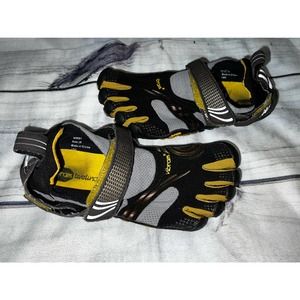 Women’s Vibram Fivefingers Water Shoes